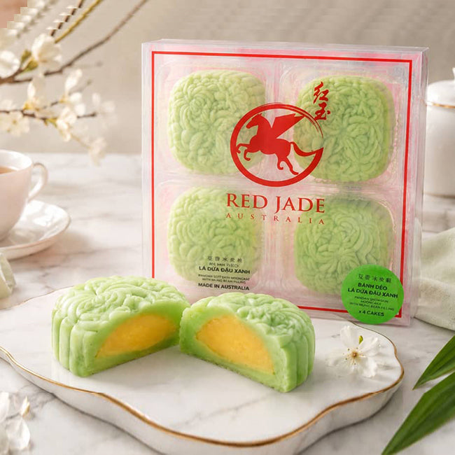 Banh Deo - Vietnamese Soft Skin Cakes - Pandan with Mung Bean
